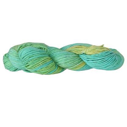 Fil simple en mélange laine-soie Knitsilk | Fil de mérinos et soie 100g pour le tricot et le crochet | Laine tonale panachée teinte à la main, poids Sport/DK | Fil naturel équitable (Yukon)