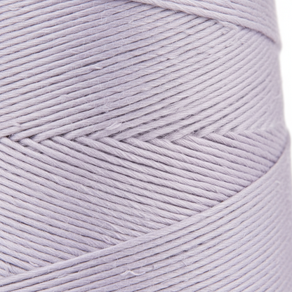 Close-up – Lavender Silk Yarn Texture