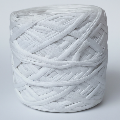 Close-up – White