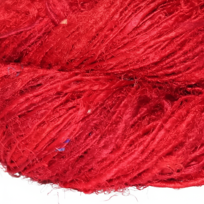 Closeup – Crimson Red Sari Silk Yarn Texture