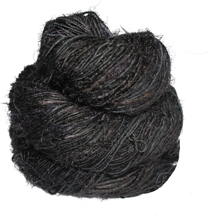 Knitsilk Fil Recyclé en Soie de Sari, Poids Worsted - Noir | Plus de 135 mètres, 100g